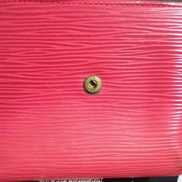 Louis Vuitton Red Epi Leather Wallet - Picture 16 of 16